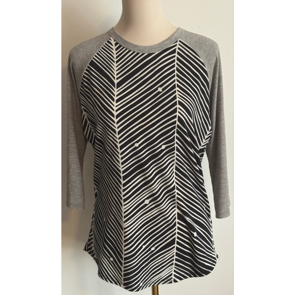 Women's LuLaRoe Long Sleeve Tee M Black Gray Striped
